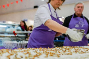 Se viene la 21° Fiesta Nacional del Postre con el Balcarce más largo del mundo