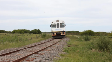 Suspenden el servicio del tren que llega a Pinamar por el mal estado de las vías