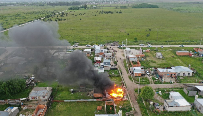 Incendiaron la casa de un menor denunciado por abuso en una escuela primaria de Mar del Plata