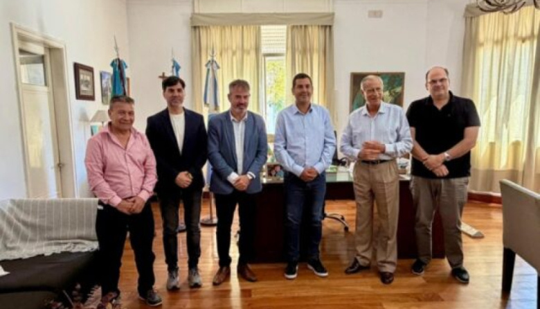 Jefes comunales de la Quinta Sección se reunieron con el fiscal general de Dolores para coordinar políticas de prevención