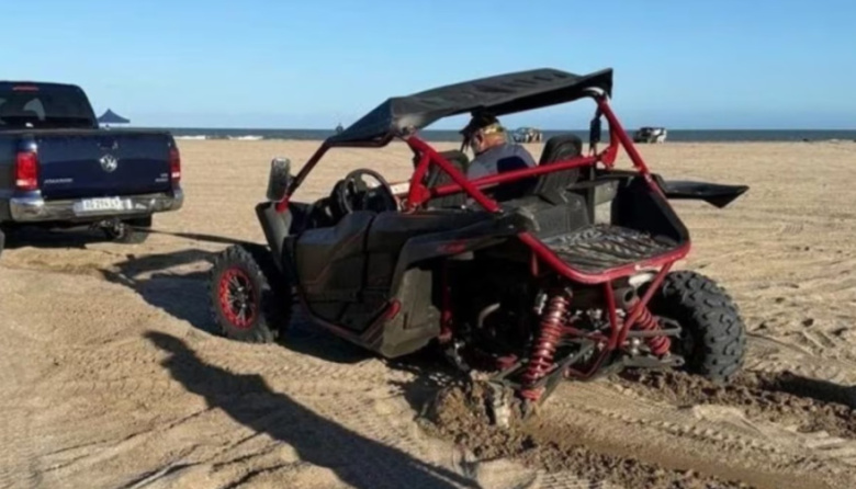Grave accidente en los médanos de Villa Gesell: una joven de La Plata está en terapia intensiva