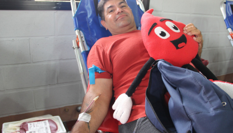 Convocan a donar sangre para evitar faltantes durante el feriado largo
