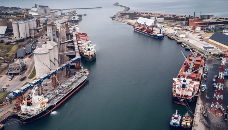 Puerto Quequén cumplió los requisitos nacionales y recibió la habilitación final