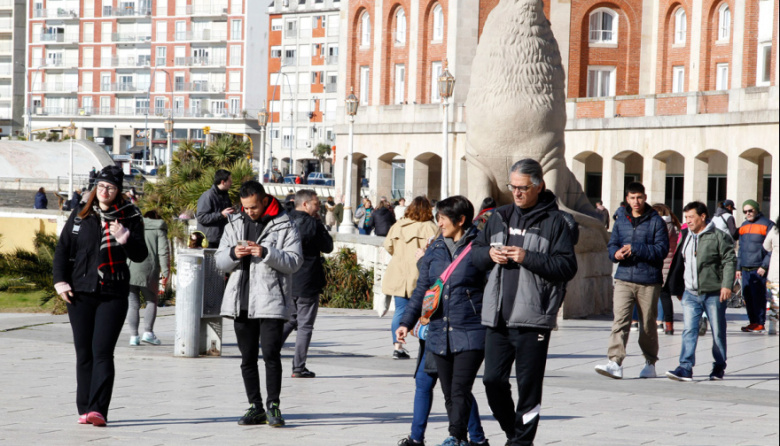 Fin de semana largo: viajaron 1,49 millones de turistas, pero el gasto total cayó 2,2%