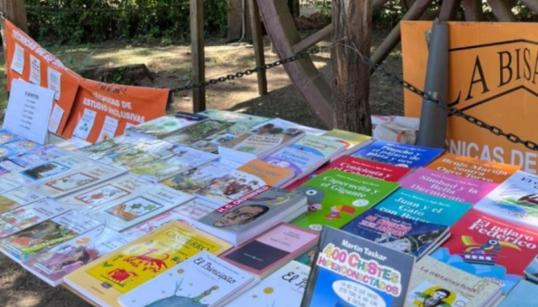 Chascomús celebra su XIX Feria del Libro con 30 poetas invitados y entrada gratuita