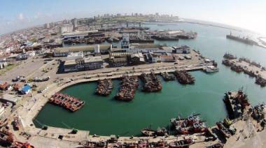 Se firmó el contrato para dragar el puerto de Mar del Plata