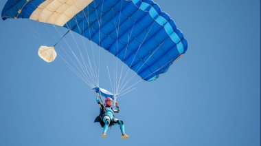 Paracaidismo en la provincia de Buenos Aires: adrenalina y turismo en tres destinos claves