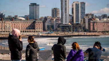Vacaciones de invierno en Mar del Plata: cuánto cuesta viajar en tren, micro, auto o avión