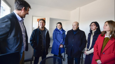 Kicillof recorrió el nuevo Centro de Atención Primaria de la Salud de Miramar