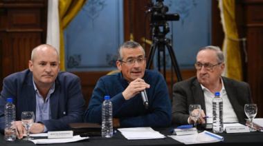 Intendentes radicales reclaman fondos adeudados en la Provincia