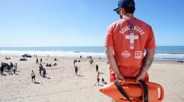Este domingo no habrá guardavidas municipales en las playas de Pinamar por una medida de fuerza