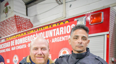 Mar Chiquita recibió a los bomberos que volvieron de la misión de rescate en Venezuela