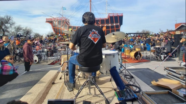 Más de 50 bateristas volverán a tocar juntos frente a la Carabela de Santa Teresita