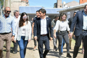 Kicillof encabezó la entrega de 66 viviendas en Tandil