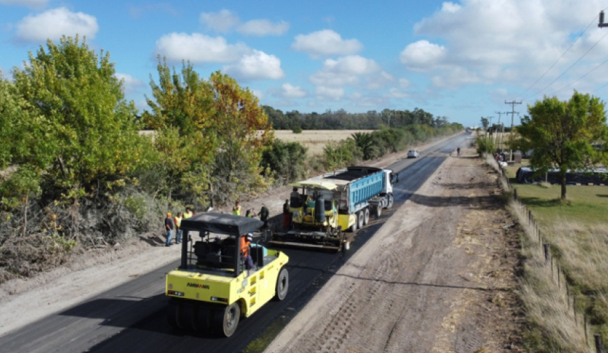 Avanza la repavimentación de la Ruta 11 en Magdalena con obras para camiones